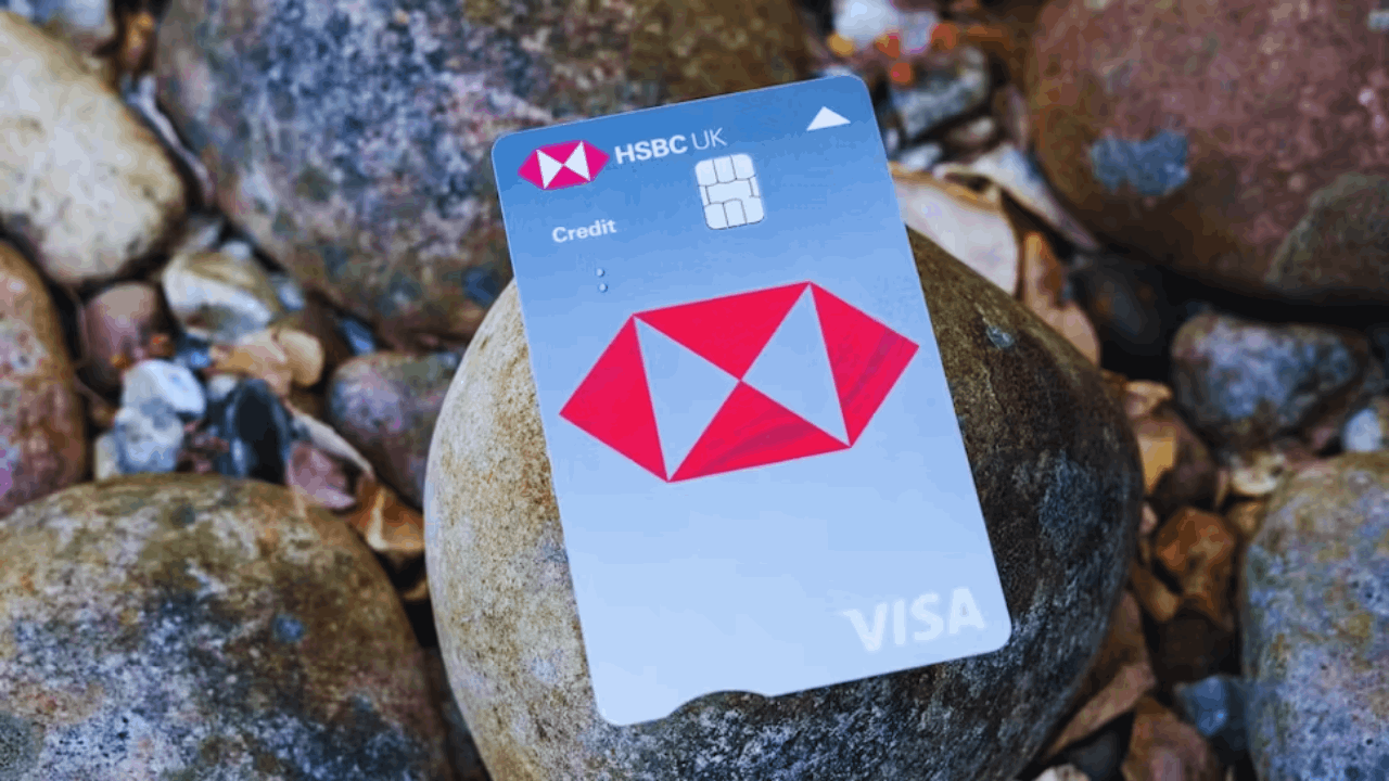 Descubre cómo solicitar la Tarjeta de Crédito para Estudiantes de HSBC en línea